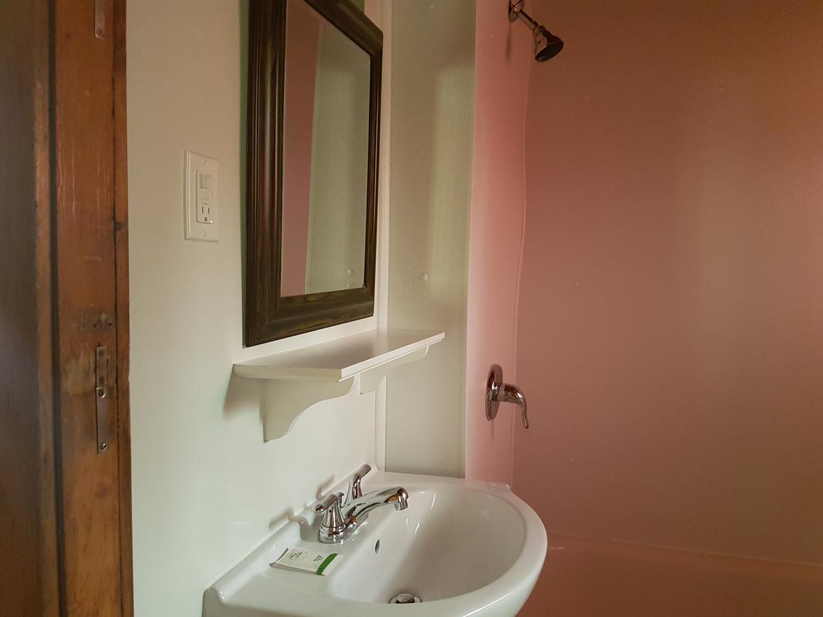 Flamingo Motel Cranbrook Eksteriør billede